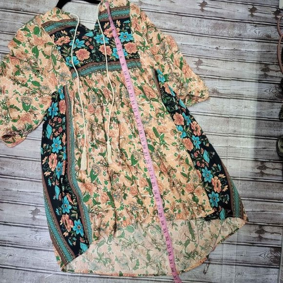 GiGio, Gorgeous Boho-Floral, Low V-Cut - Picture 6 of 10